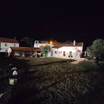 Poco E Meio - Padel & Pool Agroturismo Santiago da Guarda