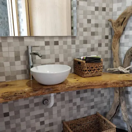 Poco E Meio - Padel & Pool * Santiago da Guarda