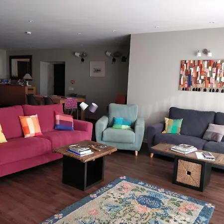 Agroturismo Poco E Meio - Padel & Pool Santiago da Guarda