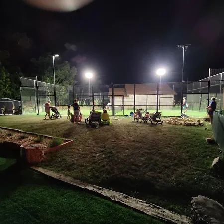 Farm stay Poco E Meio - Padel & Pool - Adults Only