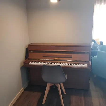 Çiftlik konaklama Poco E Meio - Padel & Pool Santiago da Guarda