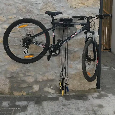 Poco E Meio - Padel & Pool Santiago da Guarda