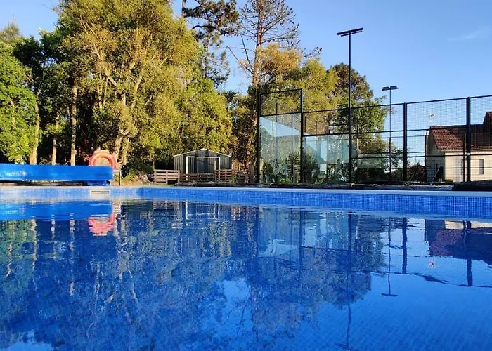 Poco E Meio - Padel & Pool * Santiago da Guarda
