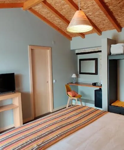 Фермерский дом Poco E Meio - Padel & Pool