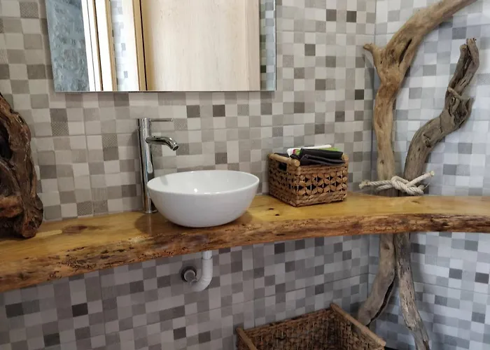 Poco E Meio - Padel & Pool * Santiago da Guarda