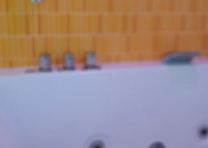 Poco E Meio - Padel & Pool Фермерский дом Santiago da Guarda